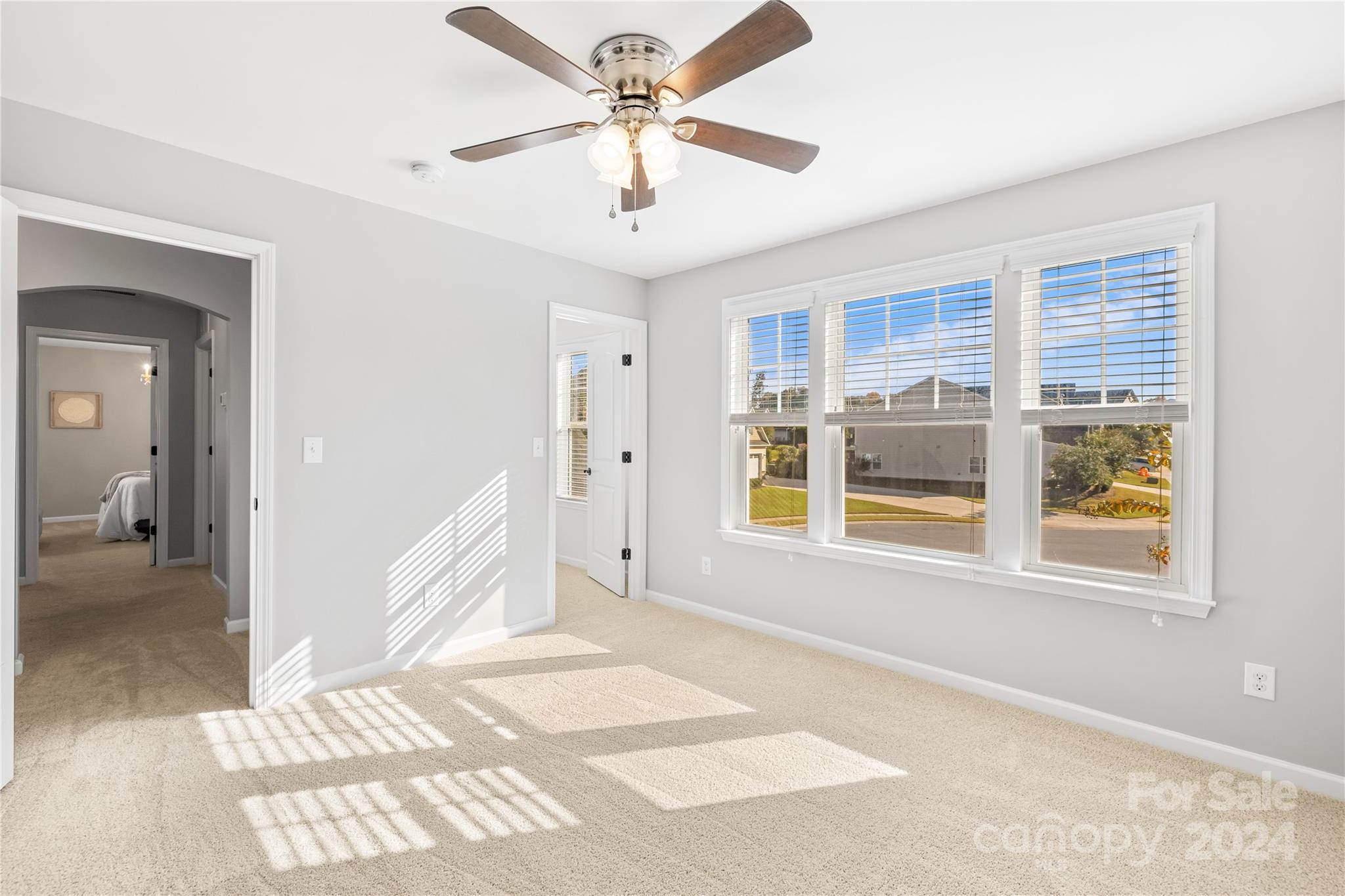 Lake Ridge - Residential