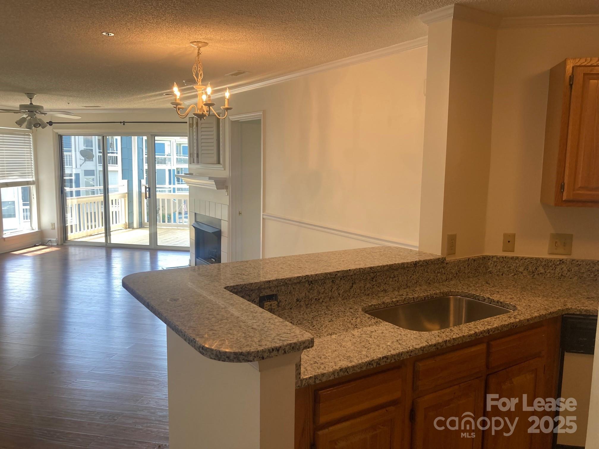 1044 Southwest Drive