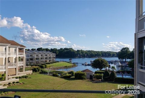 Photo of 1044 Southwest Drive, Davidson, NC 28036 (MLS # 4312655)