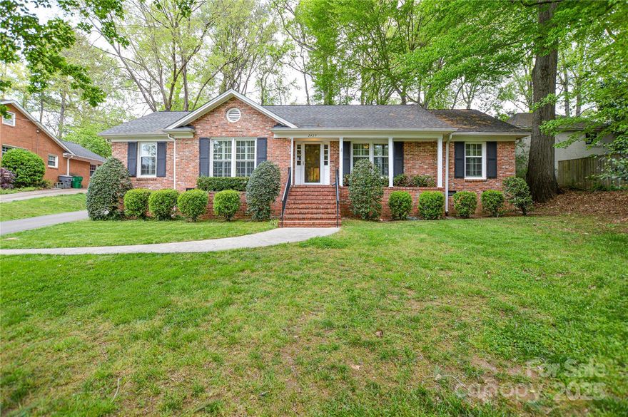 AMAZING OPPORTUNITY in HUNTINGTOWNE FARMS!!  3BR/2BA 2250SF ALL BRICK RANCH on a cul-de-sac lot just minutes from South Park, Charlotte Douglas Airport, shopping, restaurants, and Uptown!  Crosland-built Ranch with CLASSIC HARDWOOD FLOORS throughout most of the home!! Large Family room with Brick Hearth Fireplace and gas logs, HUGE Recreation room off the Family room leading to a BIG fenced in back yard.  Formal Dining Room and Living Room.  Also, two roomy bedrooms and Primary Bedroom with two closets and full bath.  Custom plantation shutters on nearly every window!  Plenty of room in storage area in back of home and Attic.  Located right next to the Greenway, within walking distance of public tennis and pickleball courts. Home is being sold in present condition, perfect for upgrades and customization.