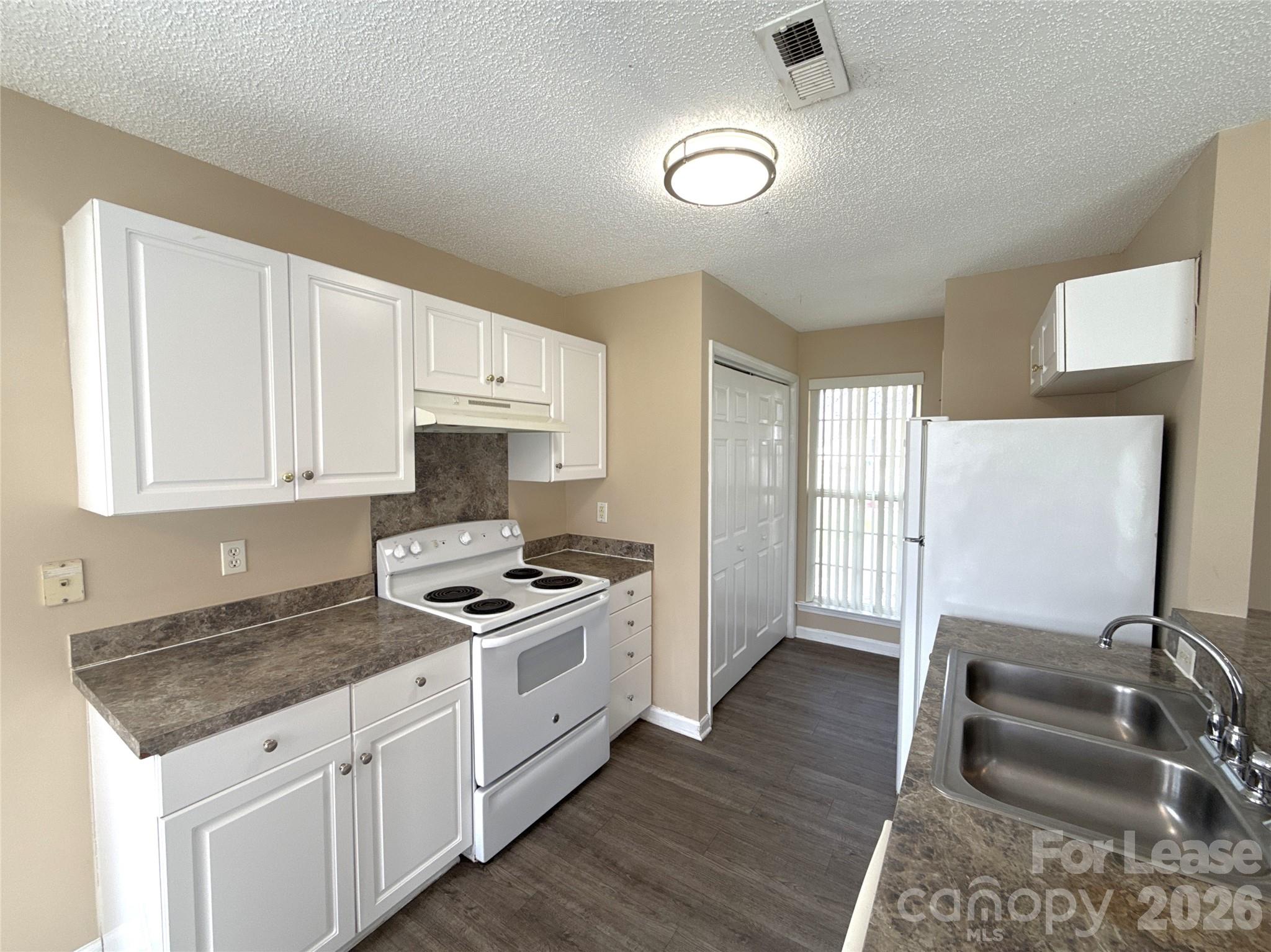 Sadler Ridge - Residential Lease