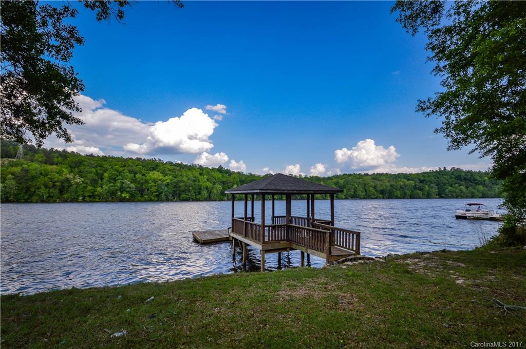 Debutary Pointe - Residential