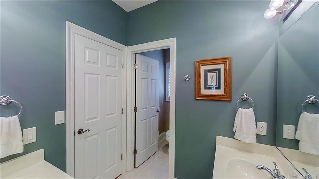 Debutary Pointe - Residential