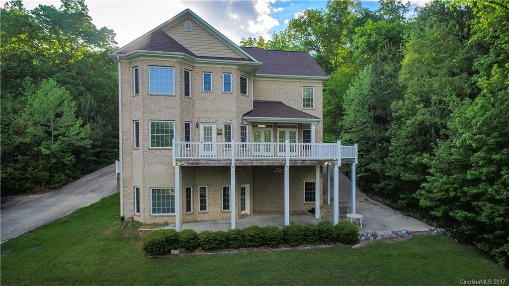 Debutary Pointe - Residential