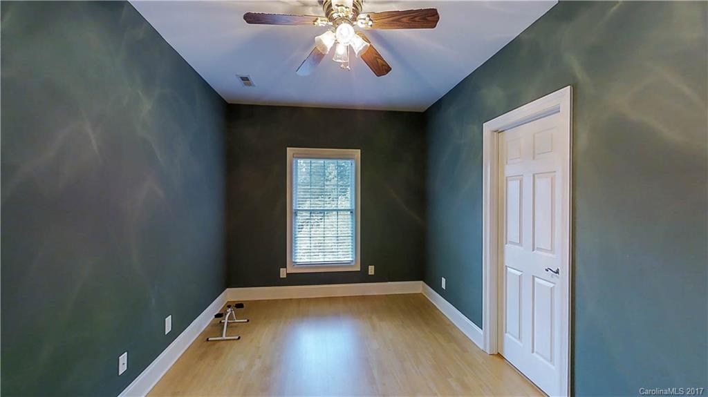 Debutary Pointe - Residential