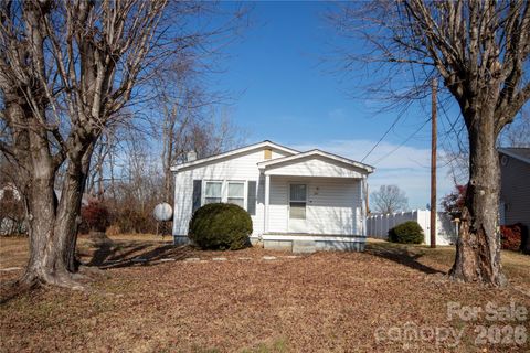 231 Cedar Valley Road Hudson NC 28638