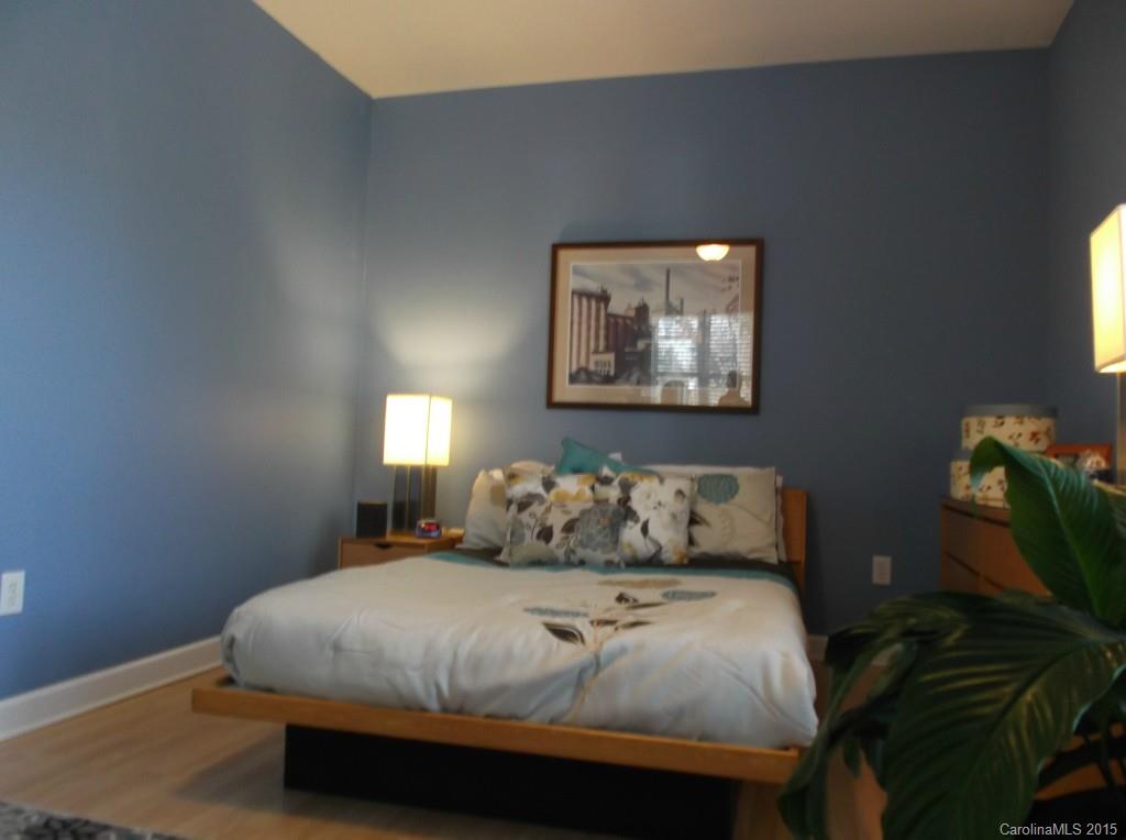 Elizabeth - Residential