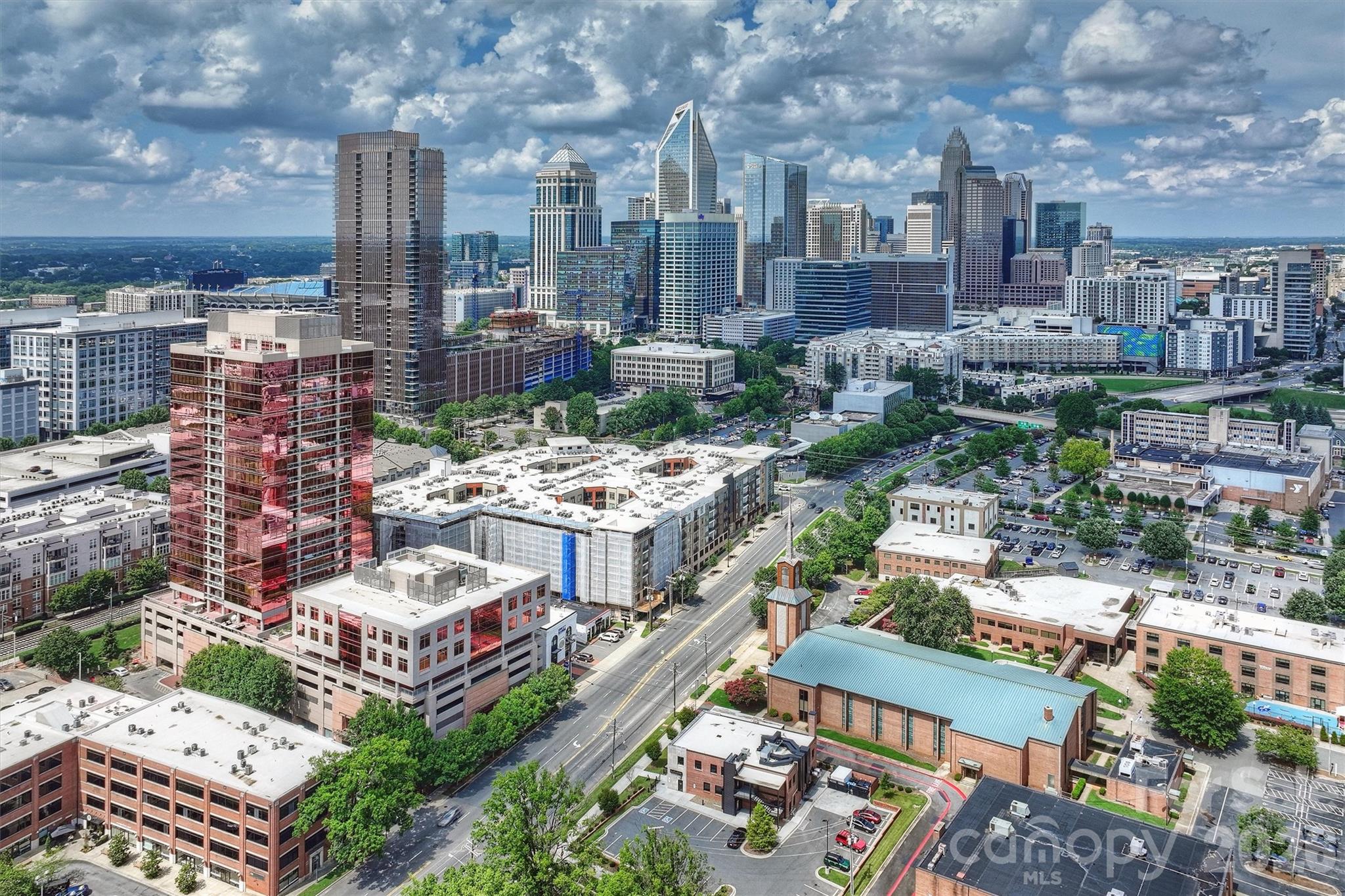 315 Arlington Avenue 504