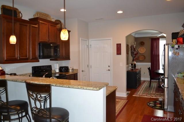 Stoneridge Lakes - Residential