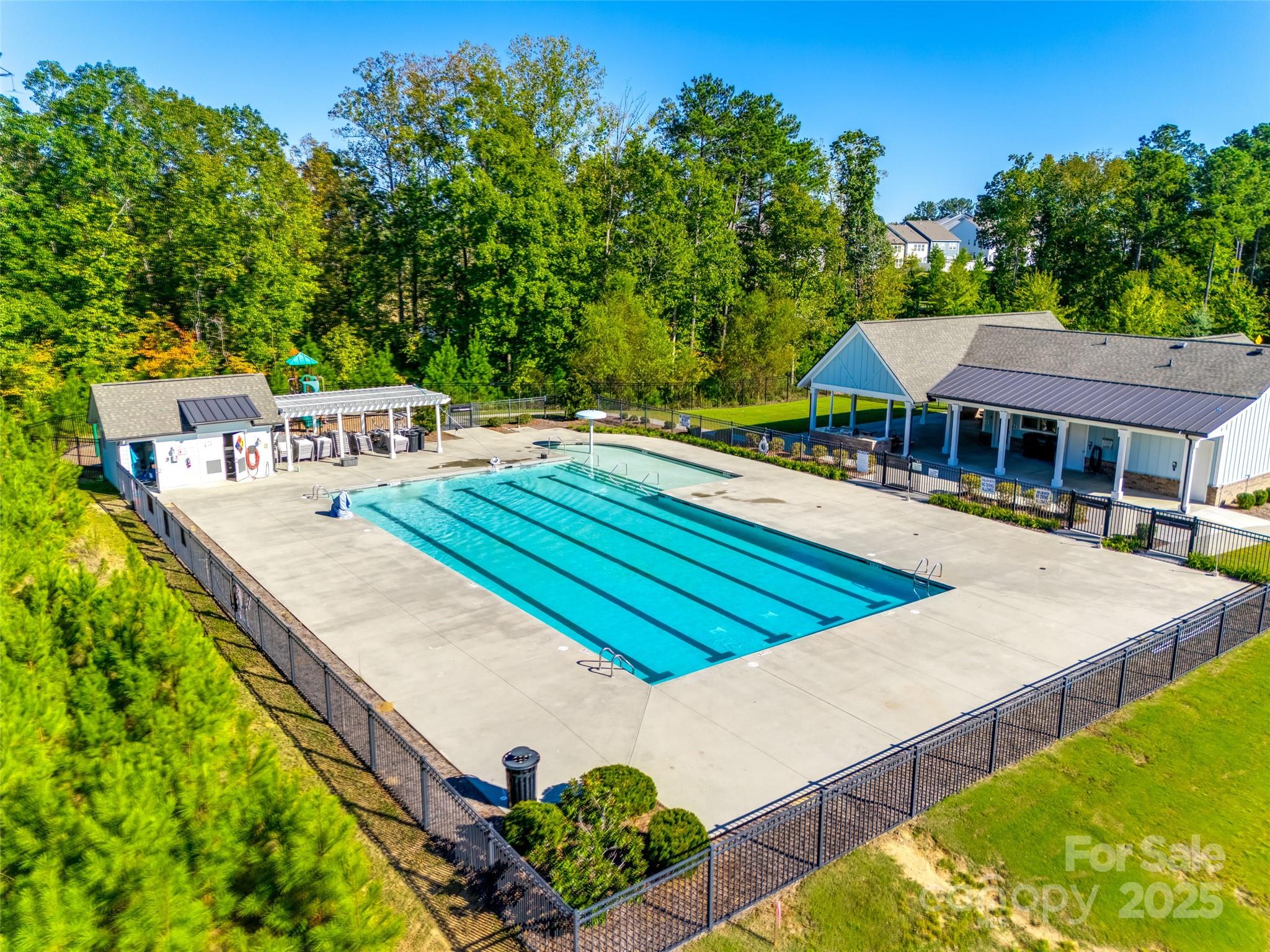 Paddlers Cove - Residential