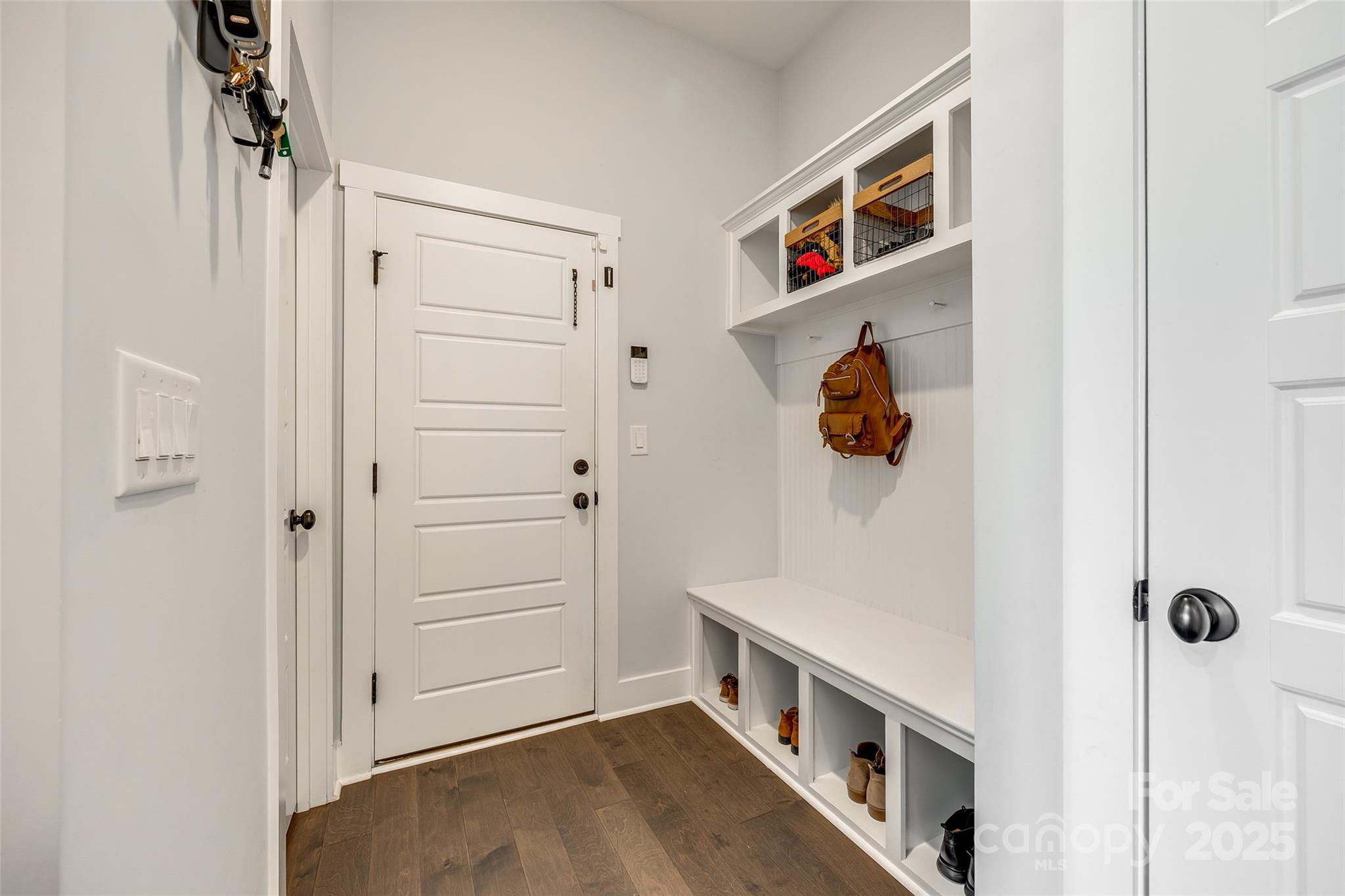 Paddlers Cove - Residential