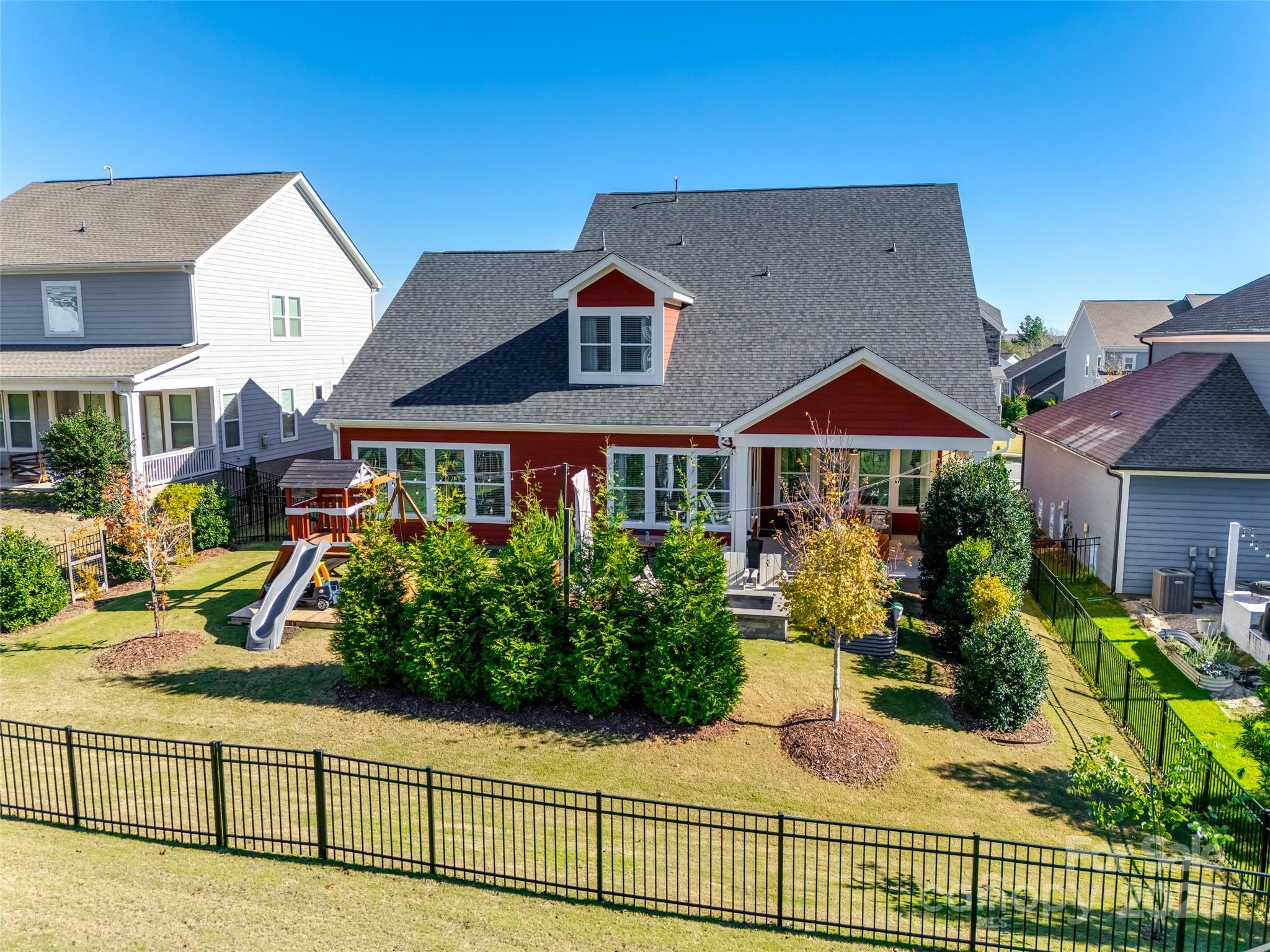 Paddlers Cove - Residential