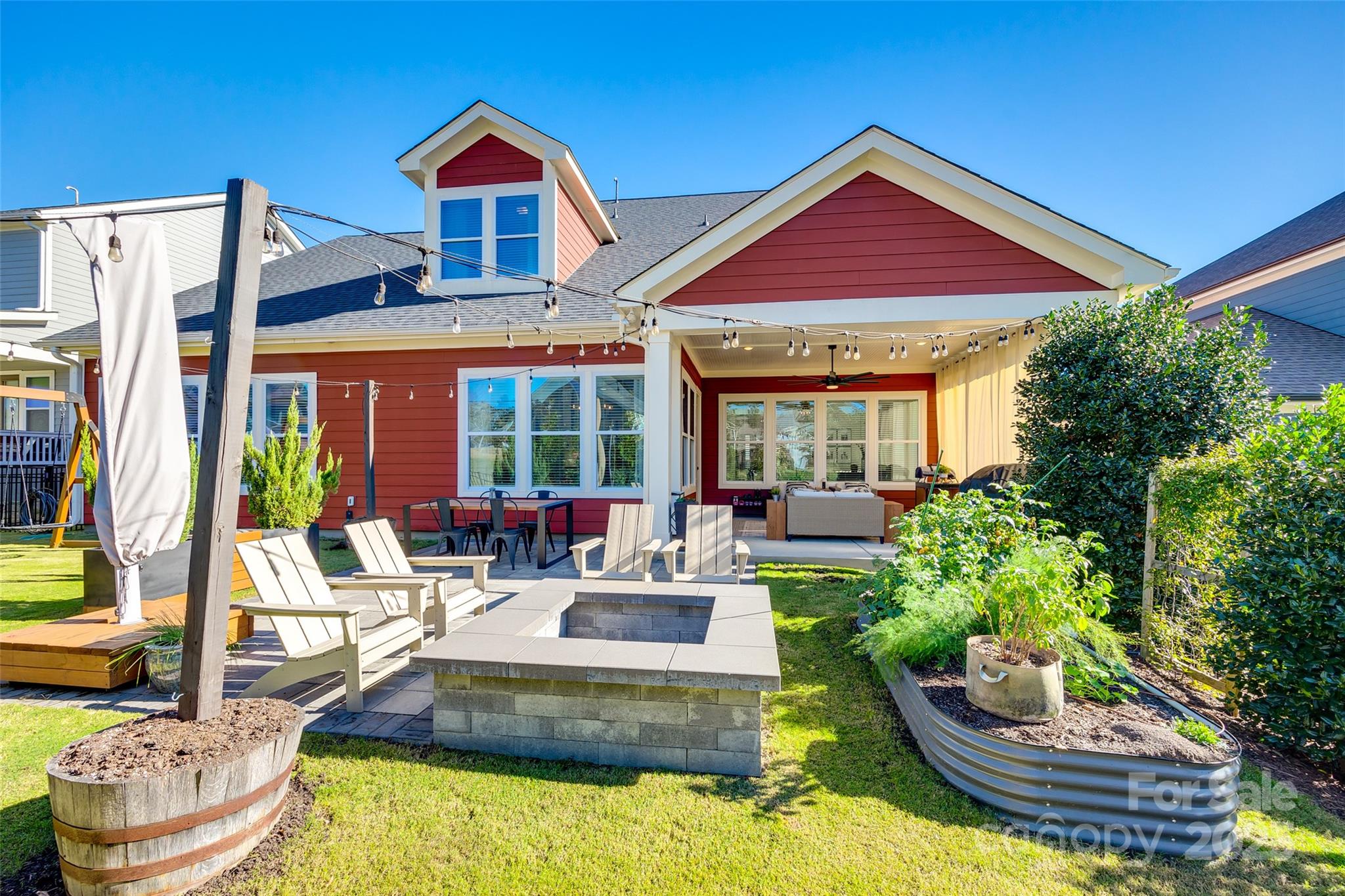 Paddlers Cove - Residential