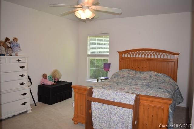 Hallmark Glen - Residential