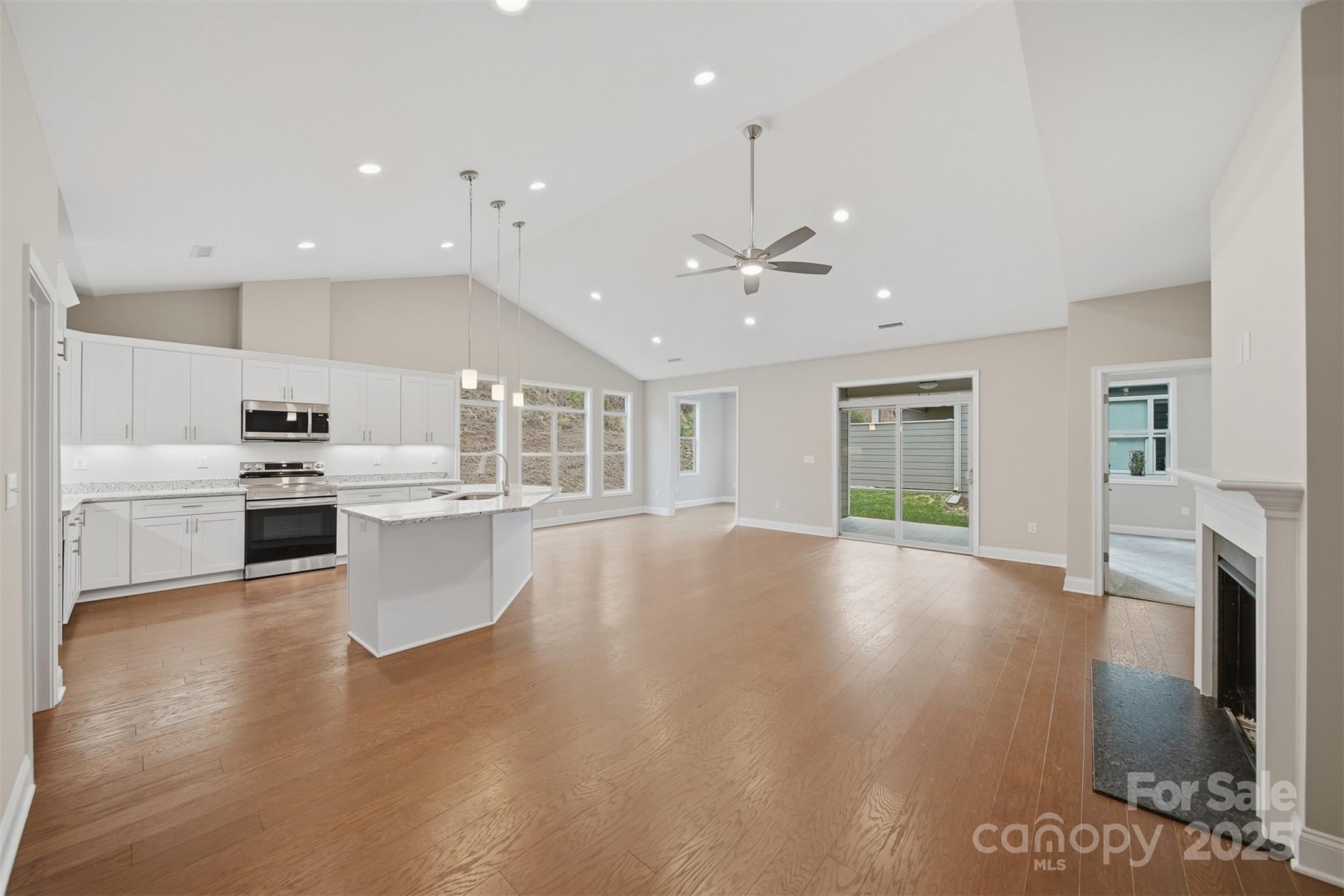 Wynnshire Ridge - Residential