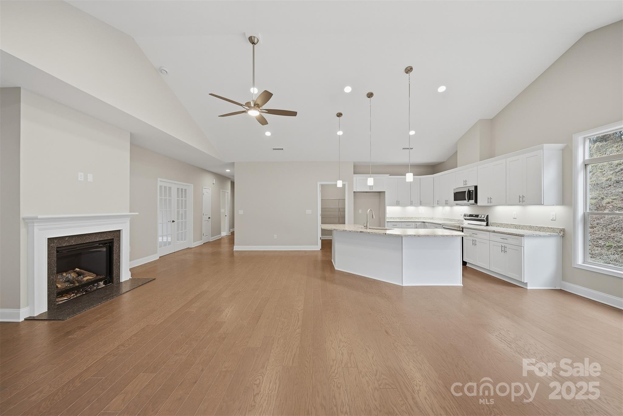 Wynnshire Ridge - Residential