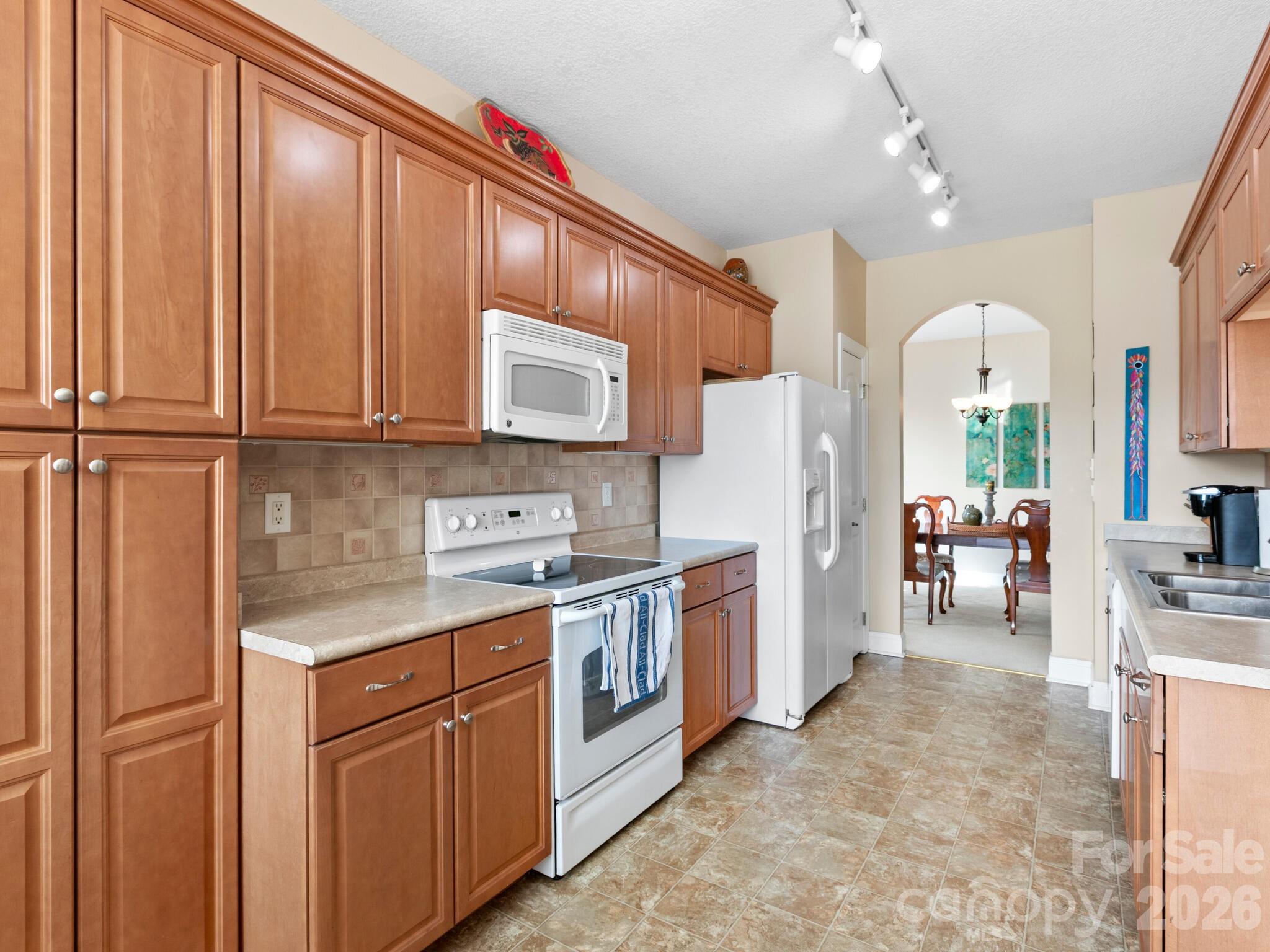 Eagle Pointe - Residential