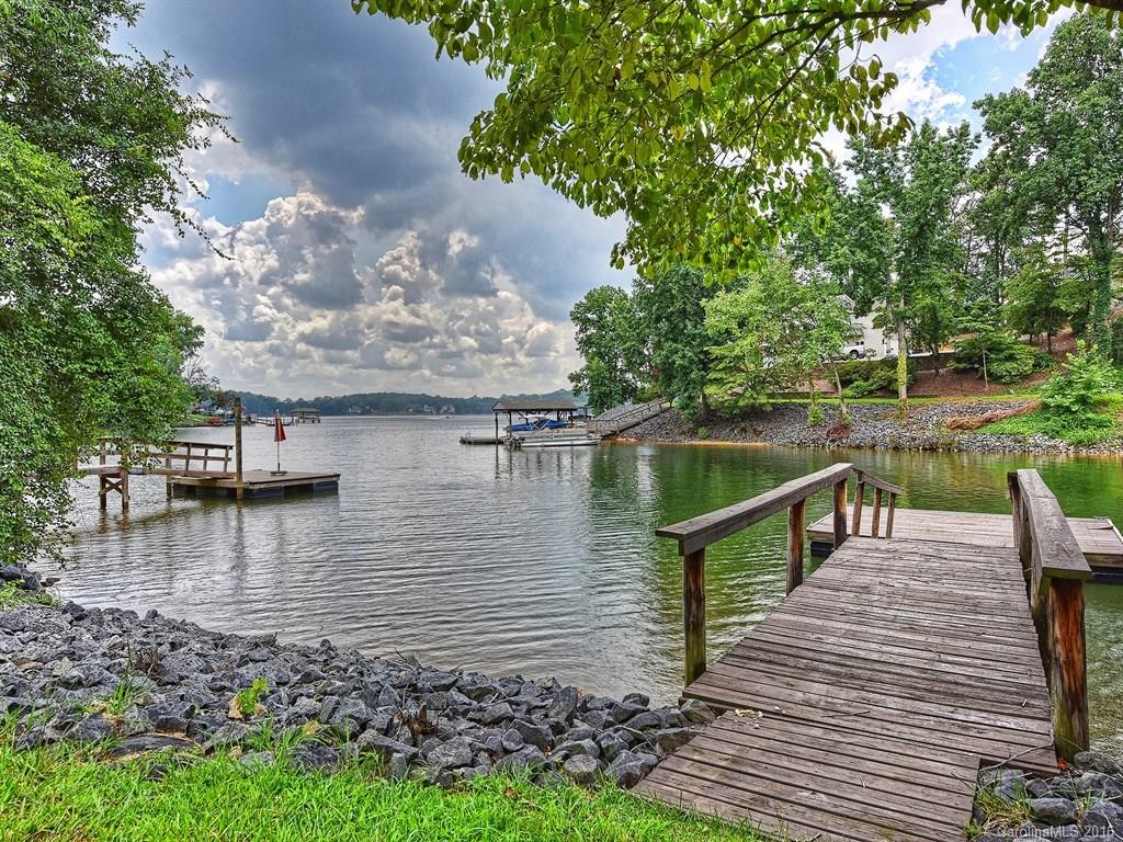 Tega Cay - Residential