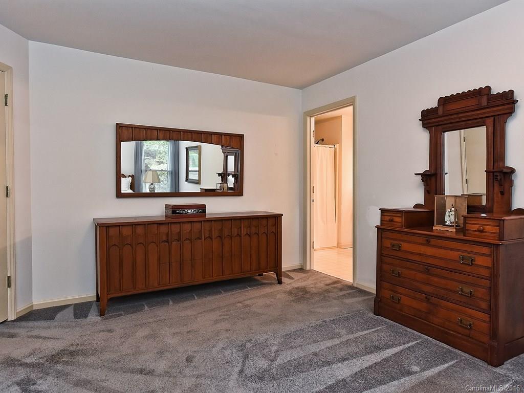 Tega Cay - Residential