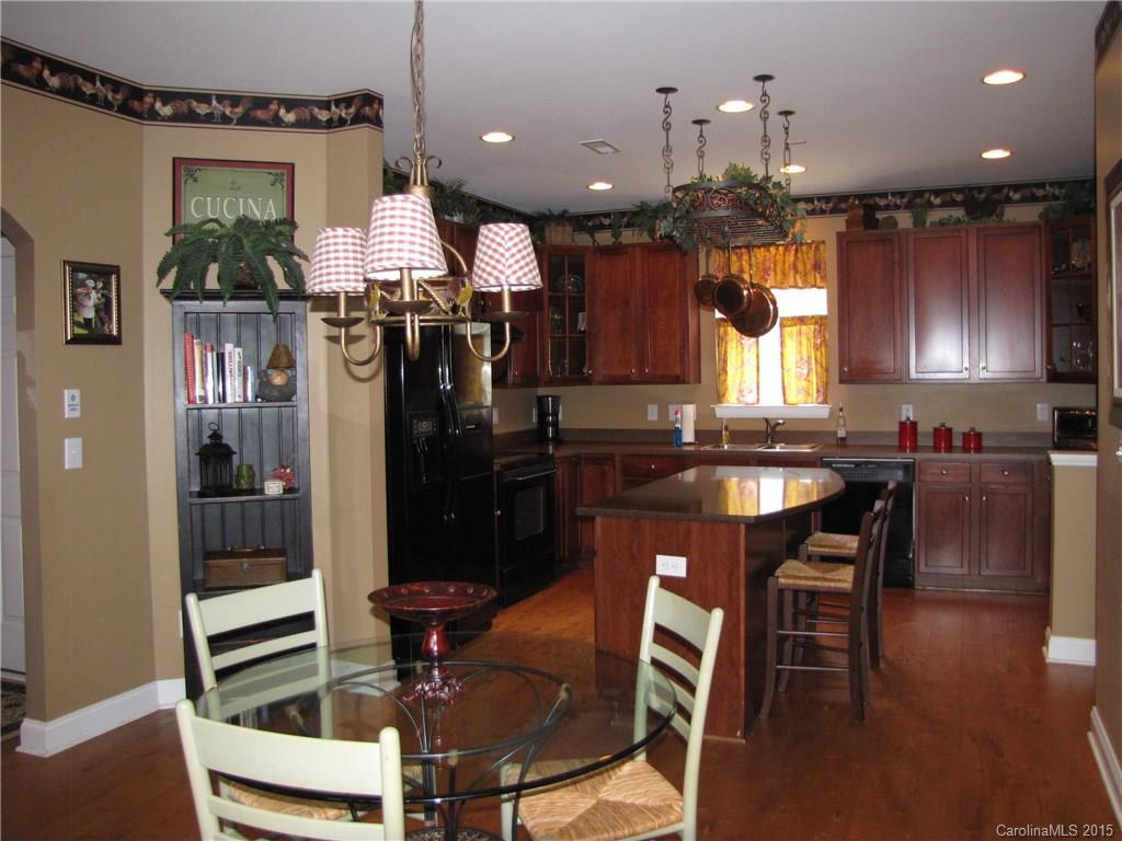 Macaulay - Residential Lease