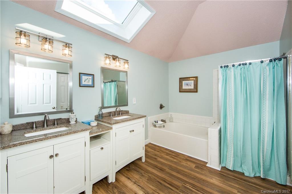 Planters Row - Residential