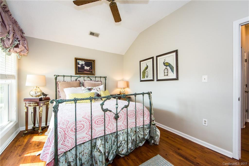 Planters Row - Residential