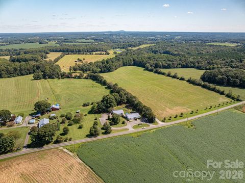 2482 June Bug Road Vale NC 28168