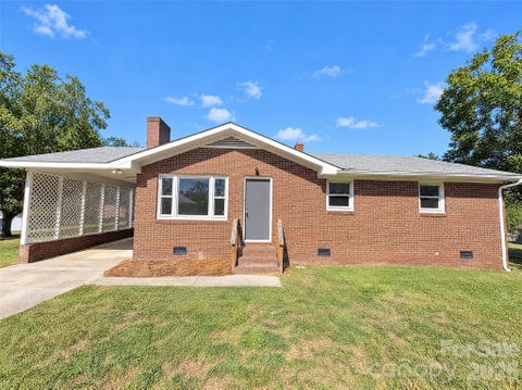 Photo of 2138 Reeves Road, Lancaster, SC 29720 (MLS # 4438005)