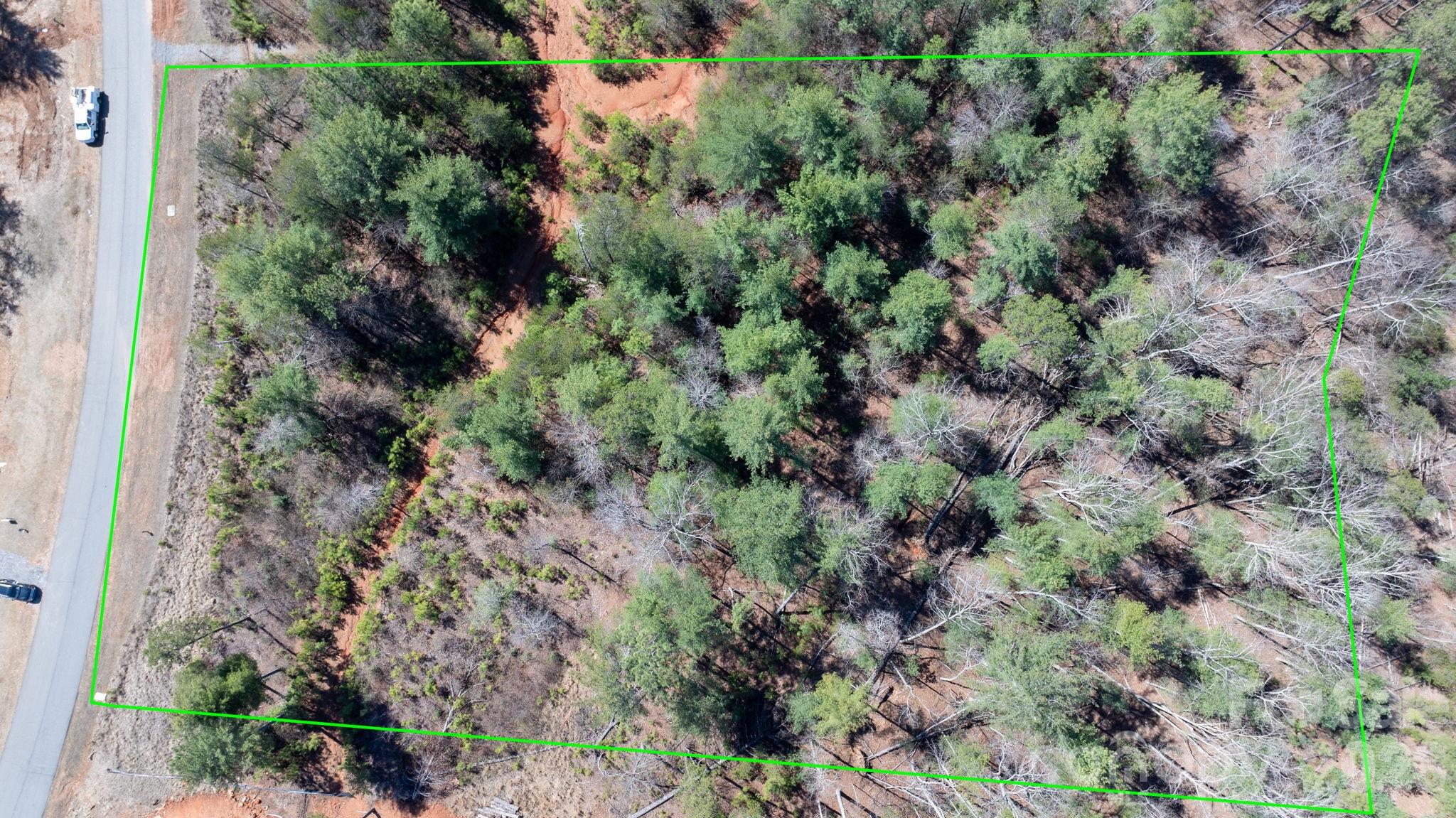 The Waterfront Club - Land