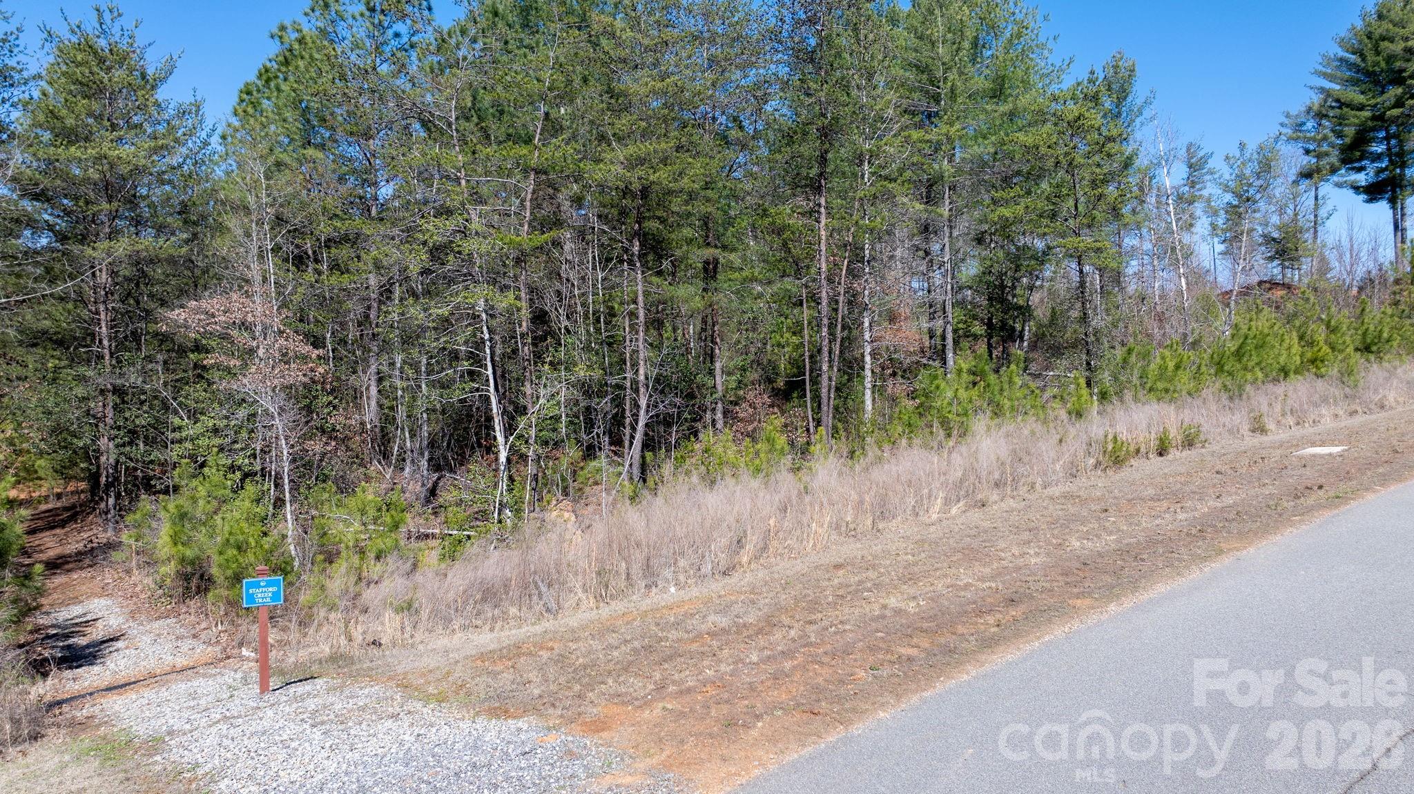 The Waterfront Club - Land