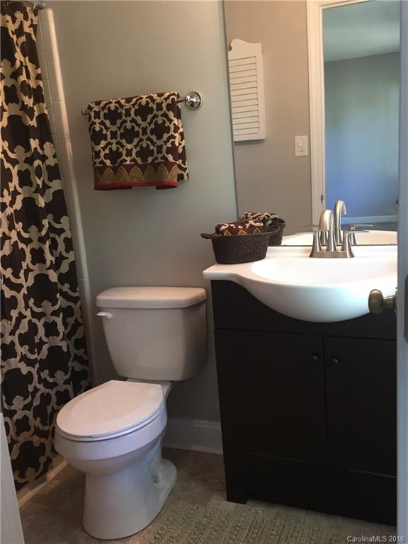 Chestnut Lake - Residential