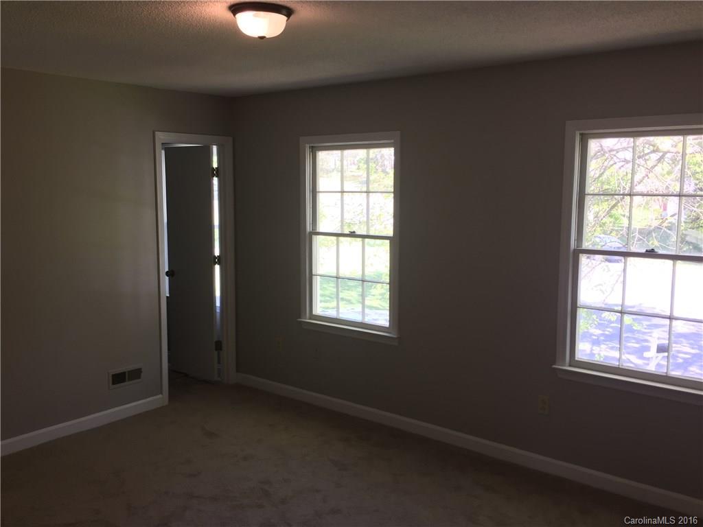 Chestnut Lake - Residential