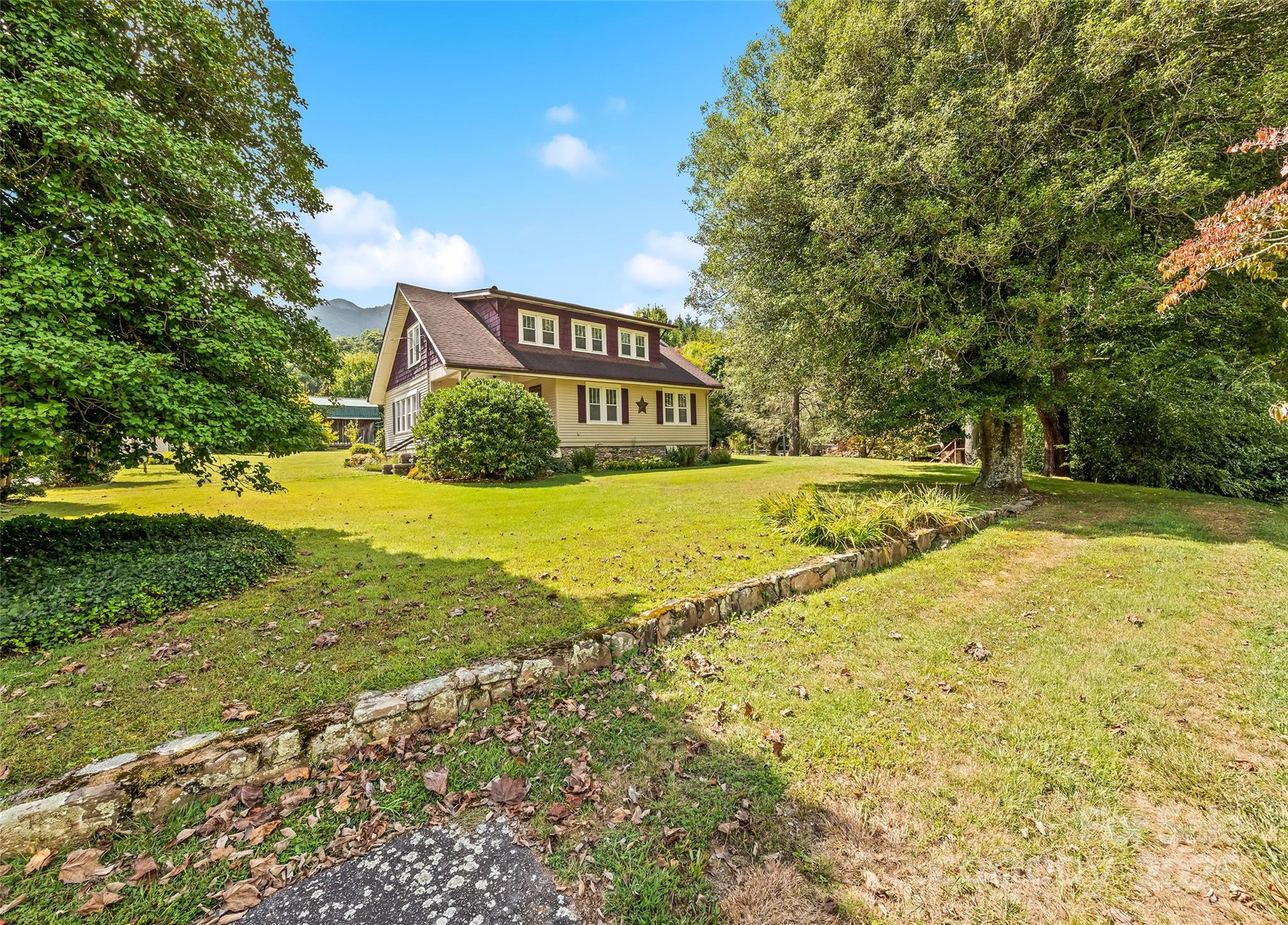 38 Timberline Drive