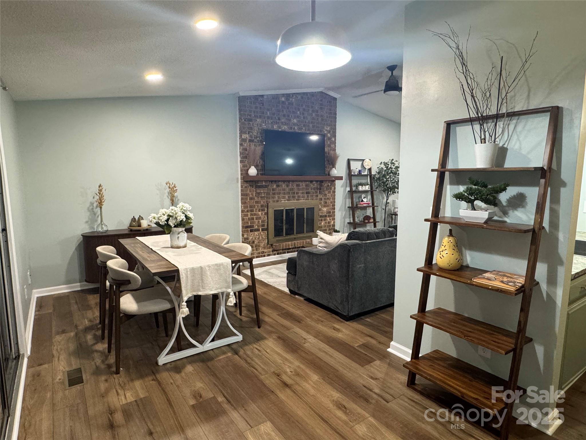 Holly Hills - Residential