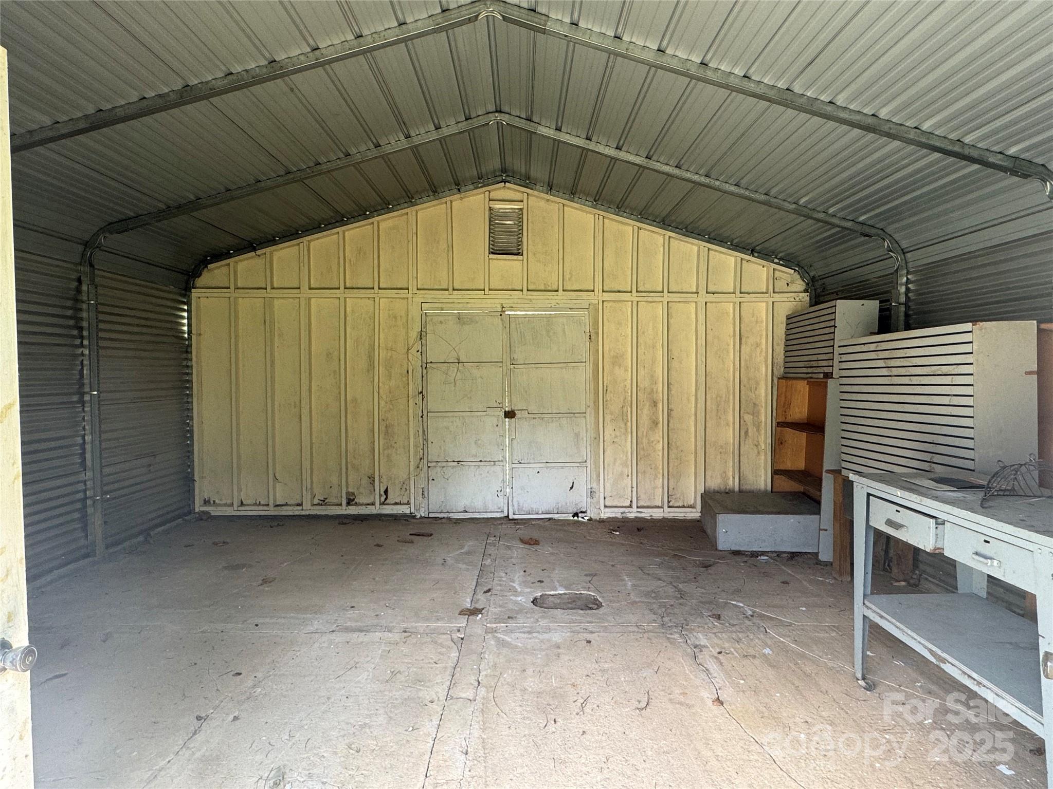 Holly Hills - Residential