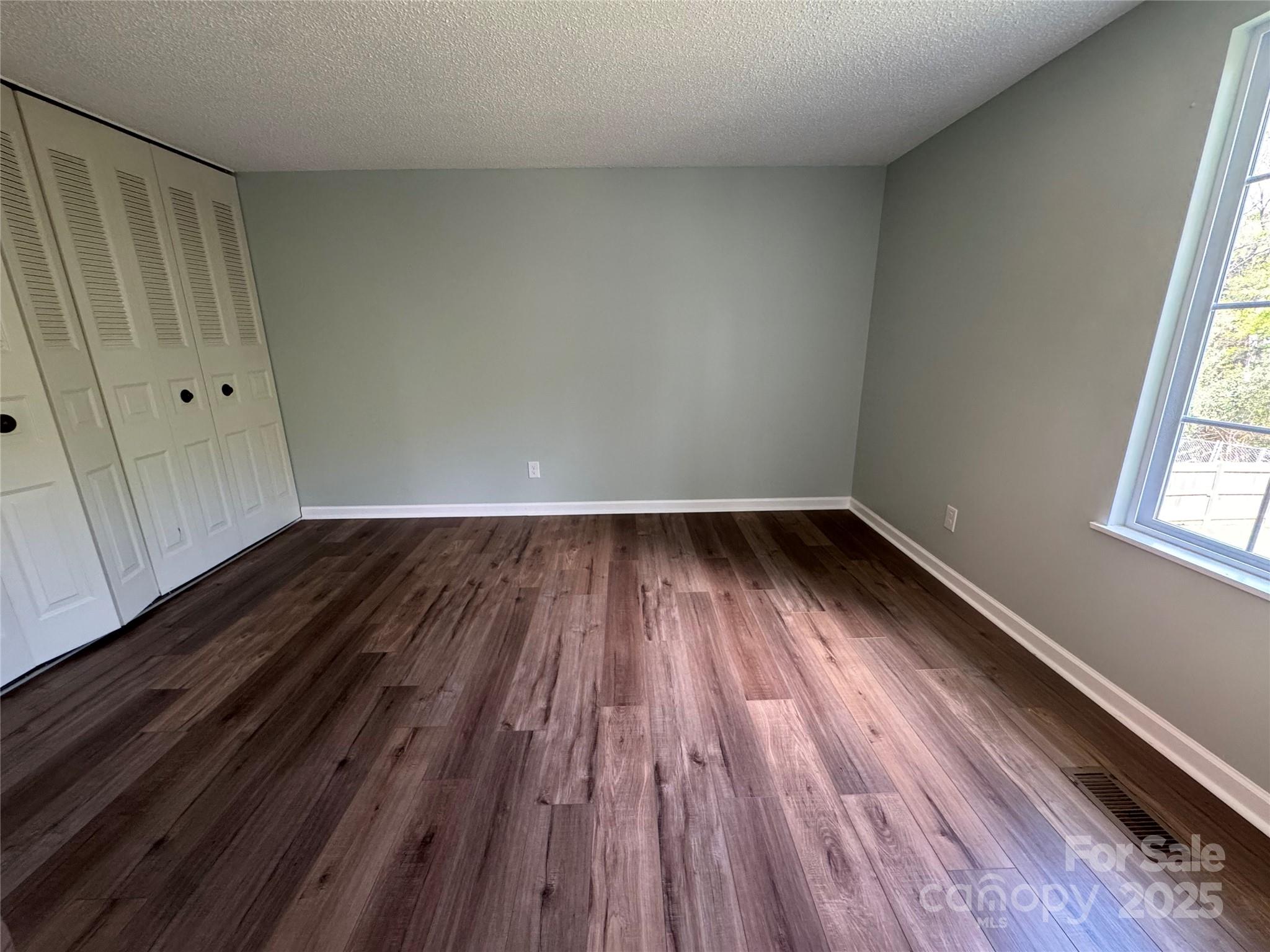 Holly Hills - Residential