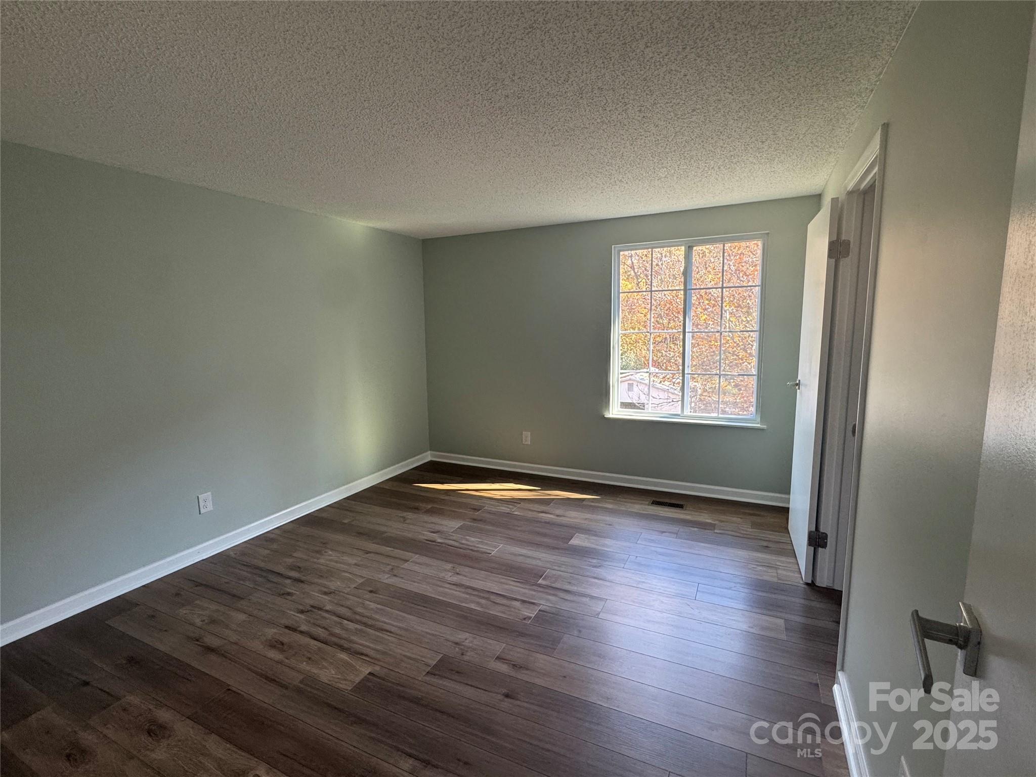 Holly Hills - Residential