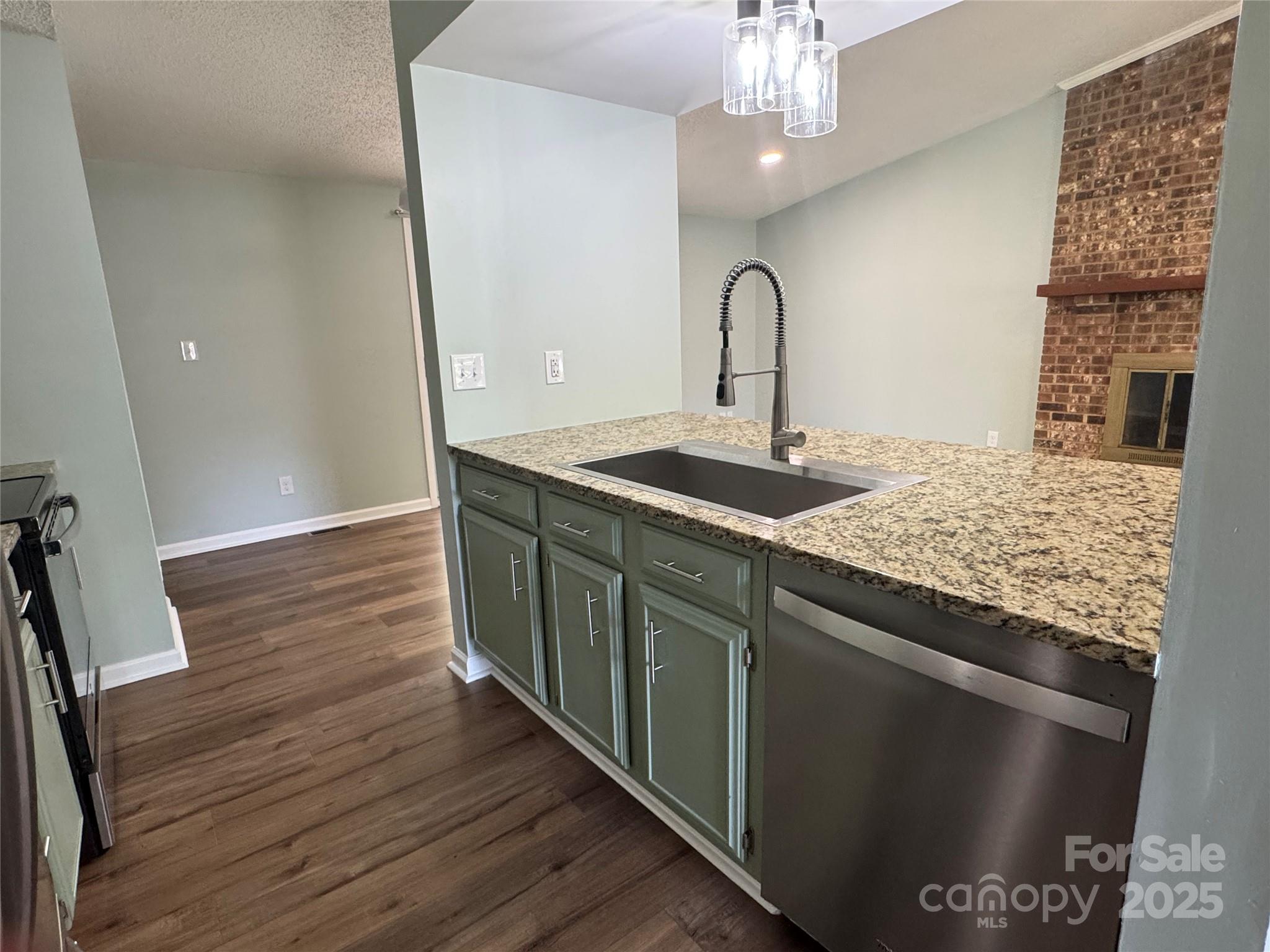 Holly Hills - Residential