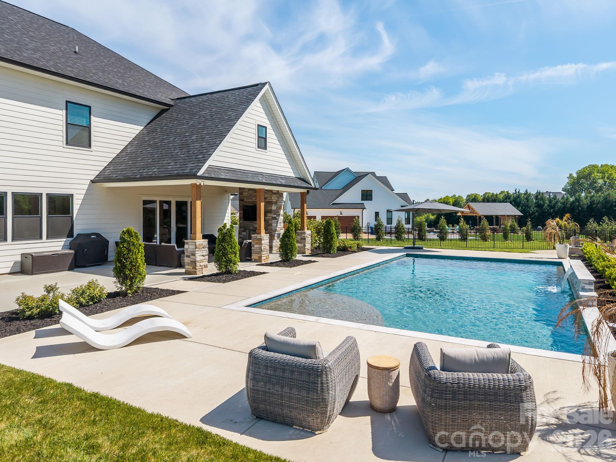 1090 Rolling Meadow Drive