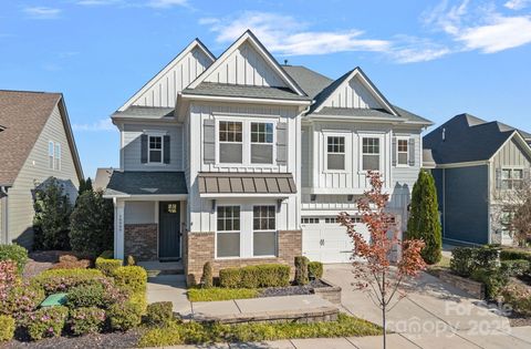 Photo of 16909 Setter Point Lane, Davidson, NC 28036 (MLS # 4319126)