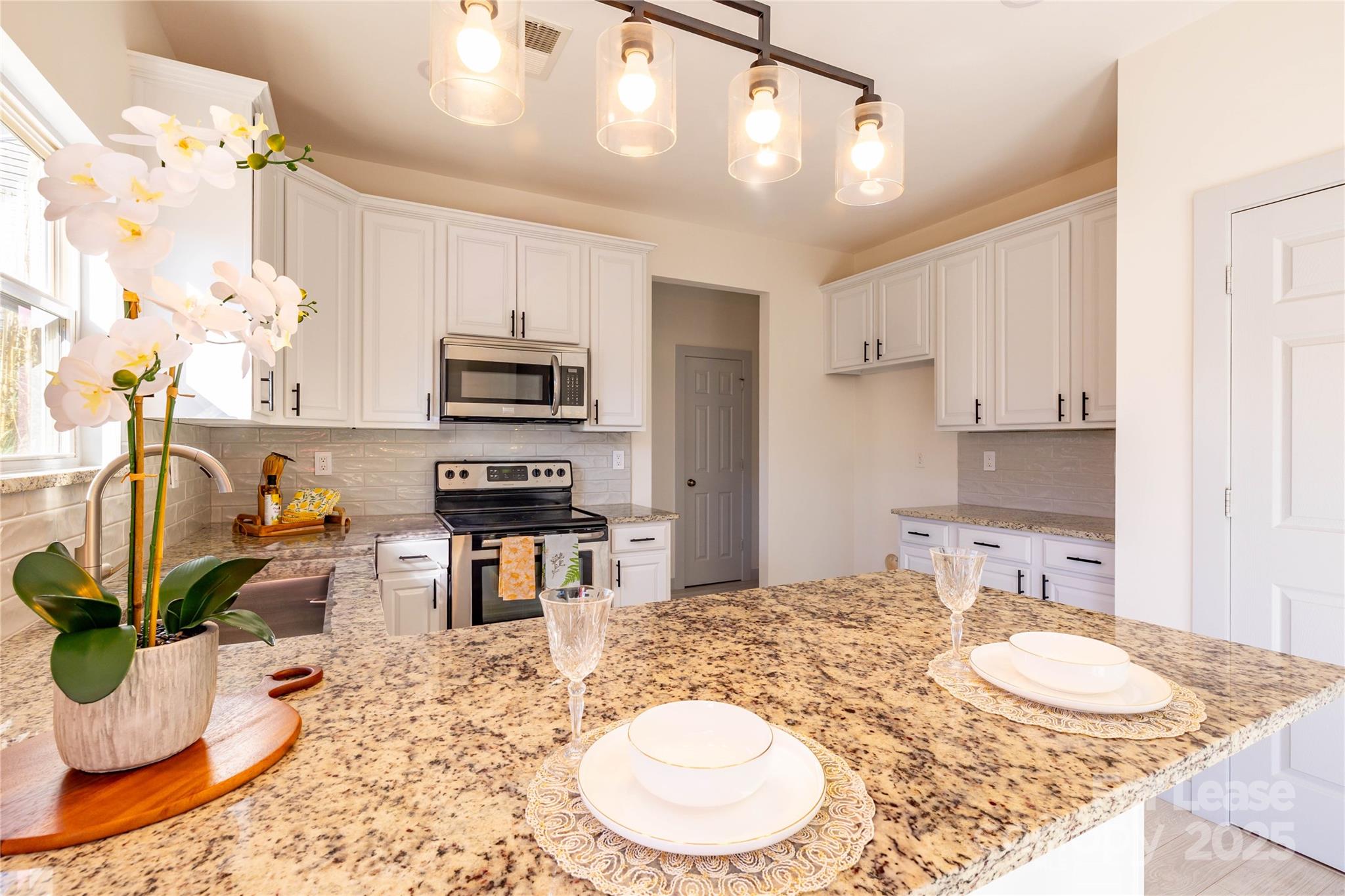 Mill Creek Falls - Residential Lease