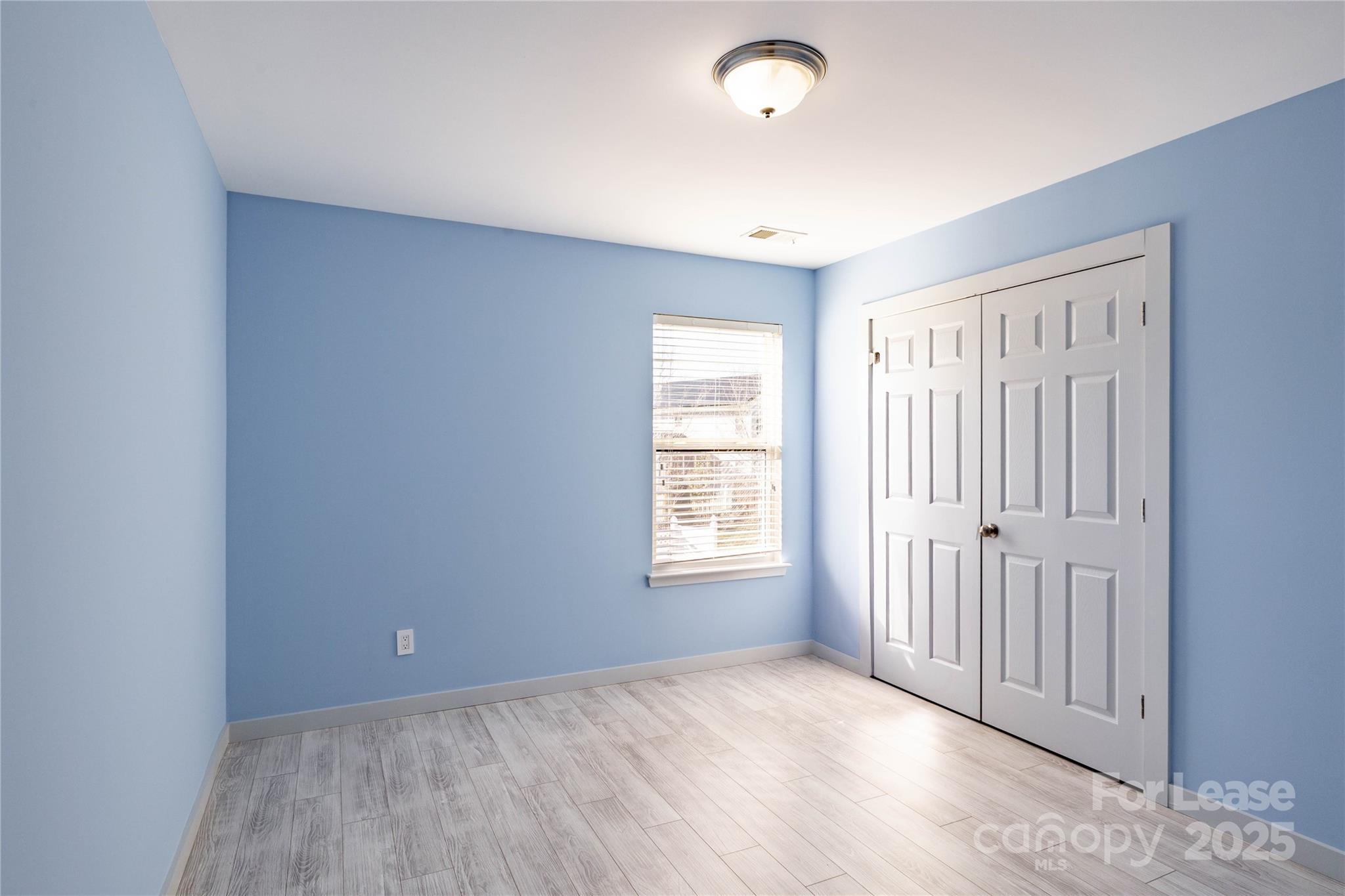 Mill Creek Falls - Residential Lease