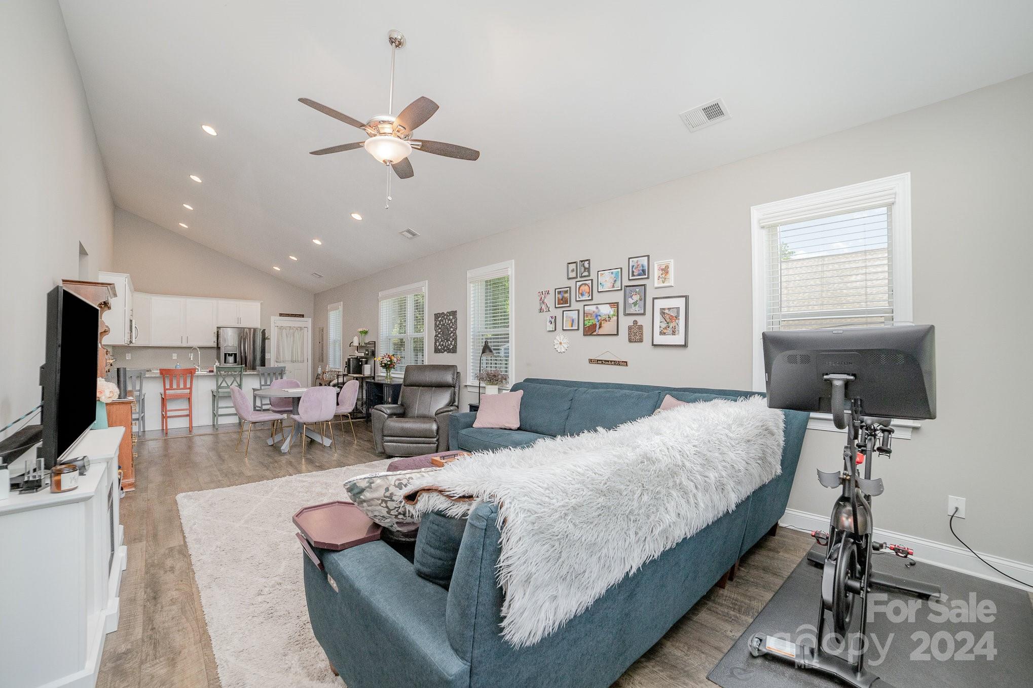 Sugar Creek - Residential