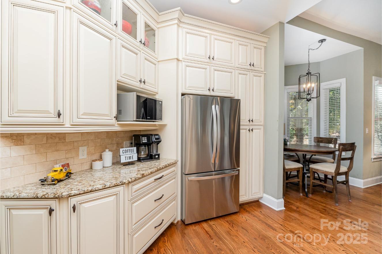 Lake Club Commons - Residential