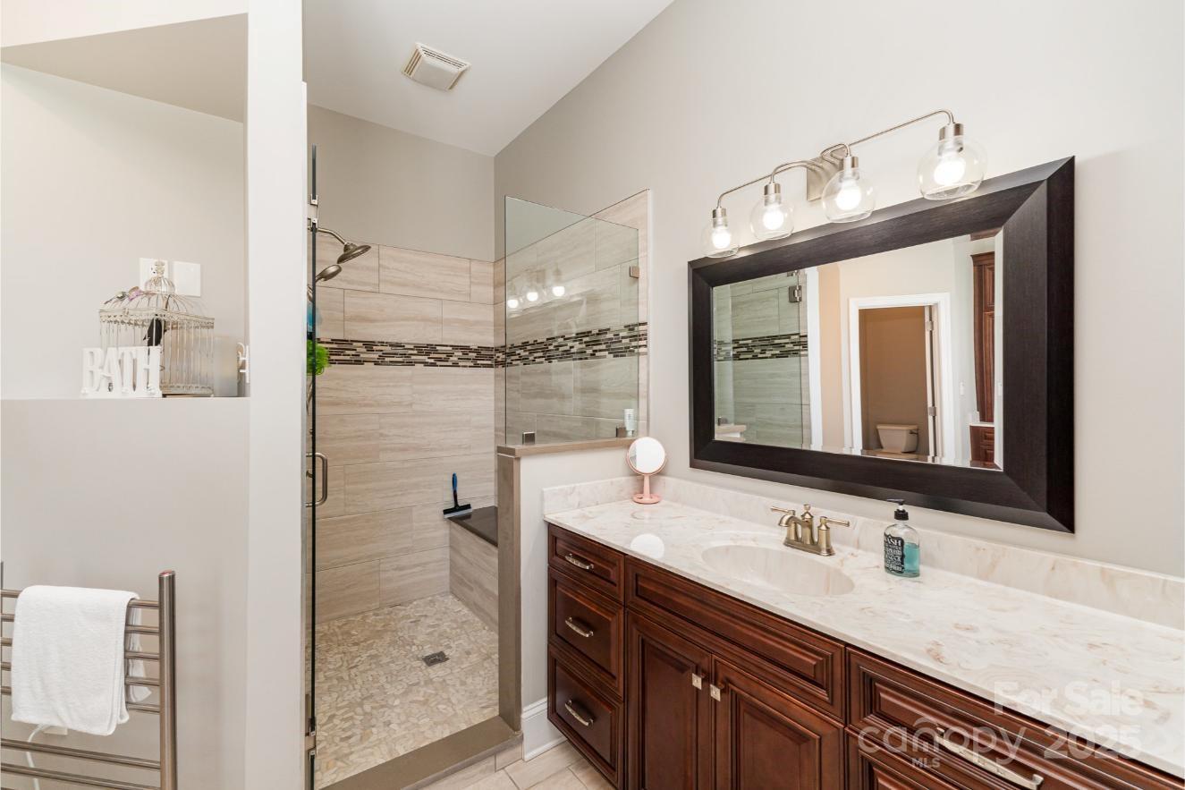 Lake Club Commons - Residential