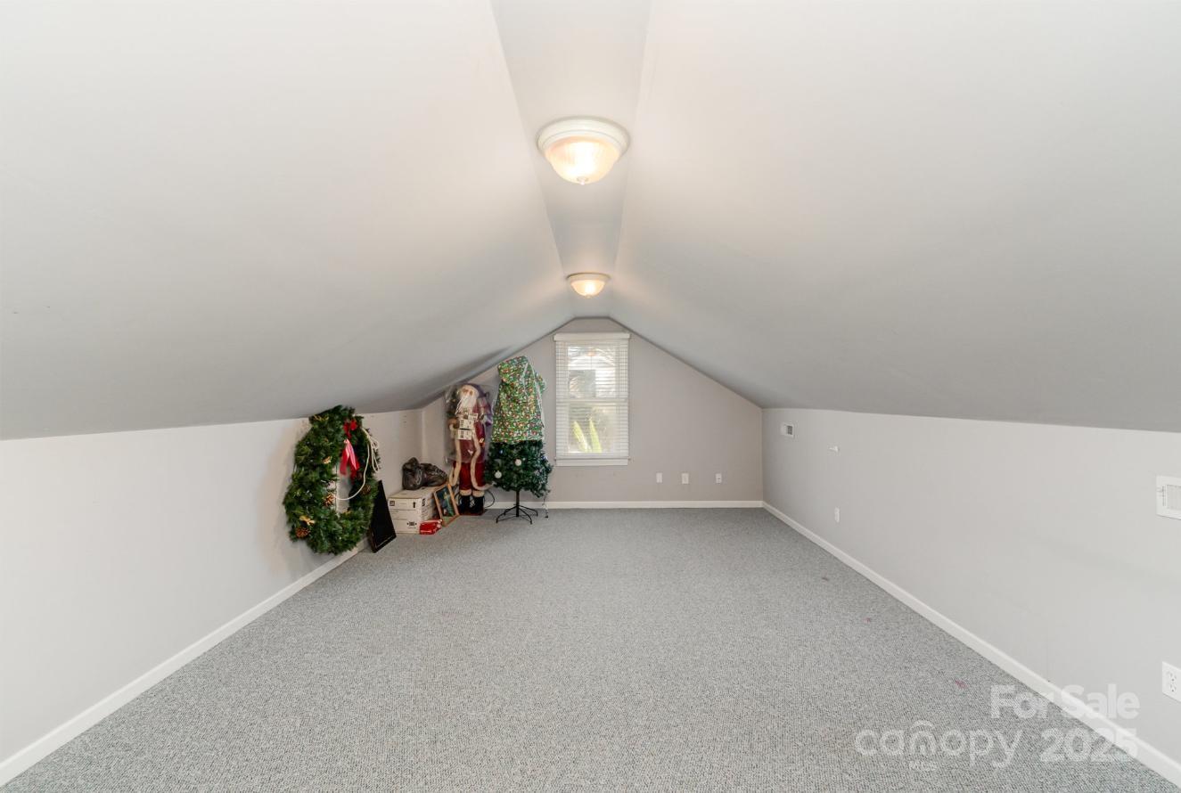 Lake Club Commons - Residential