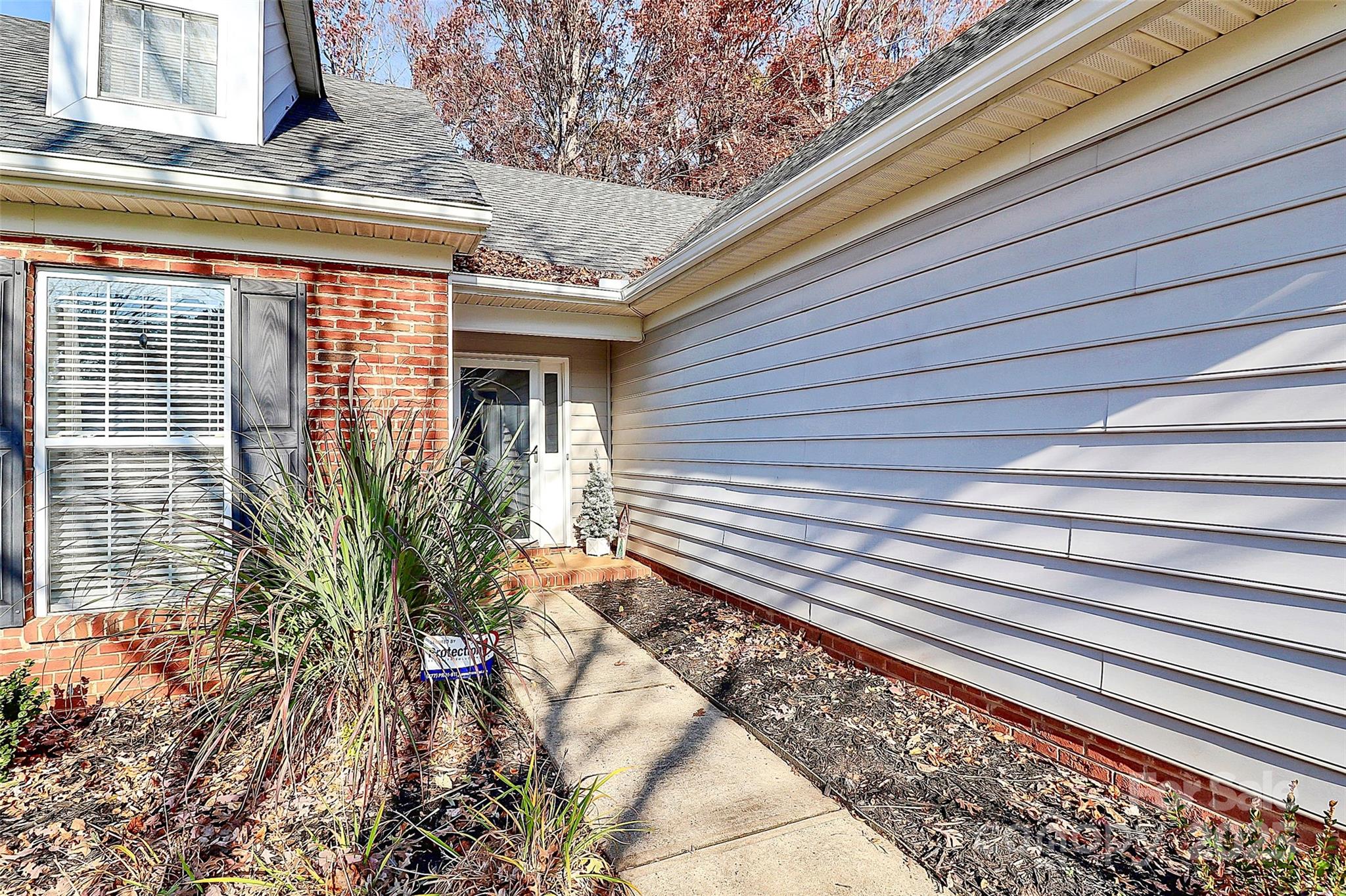 13217 Peacock Lane 107