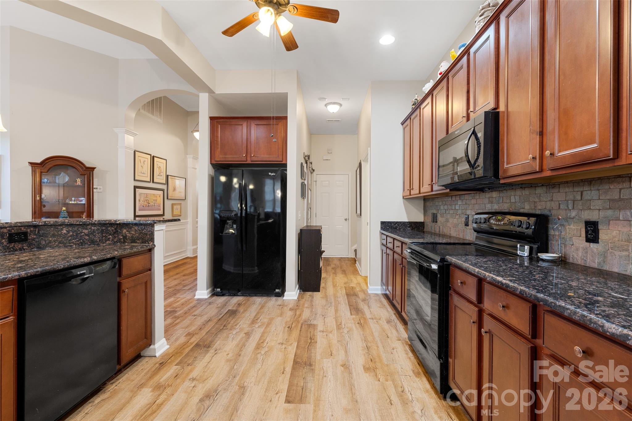 Ridge Pointe - Residential