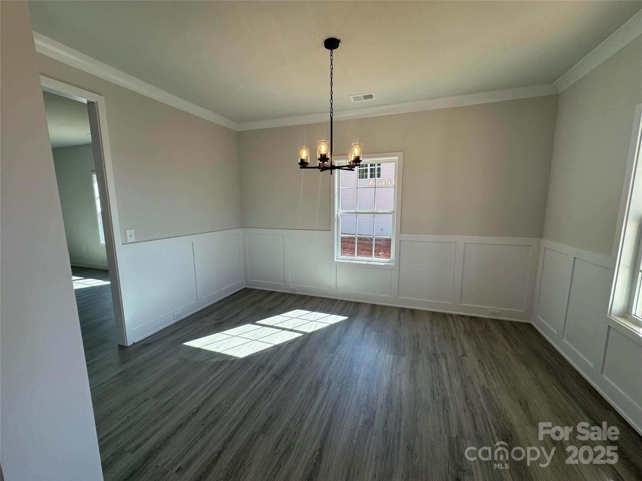 1215 Kildare Drive 6
