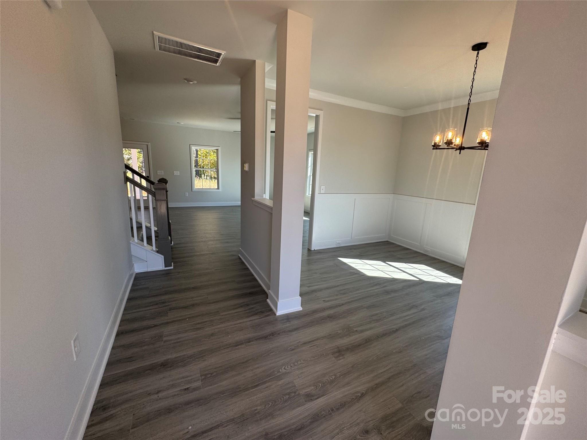 1215 Kildare Drive 6